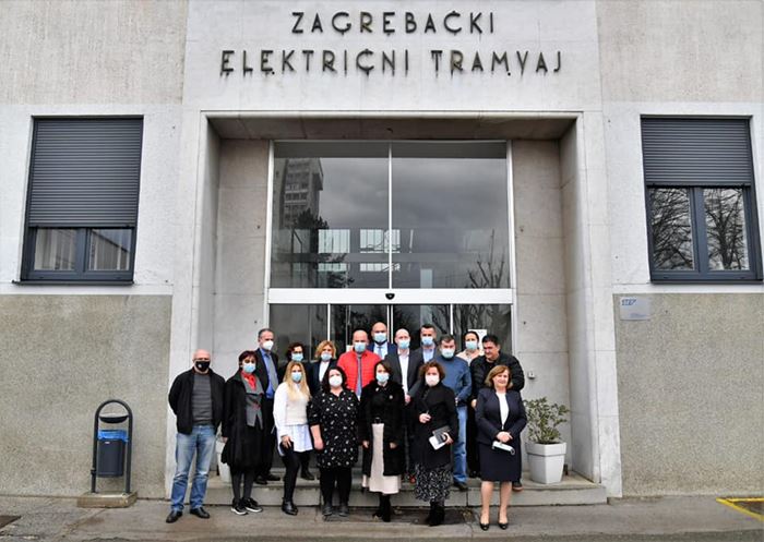 Zagreb za susrete DAME ZA